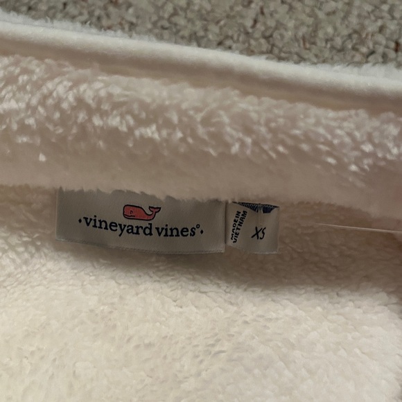 NWT Vineyard Vines Fuzzy Classic Half Zip - Picture 5 of 6
